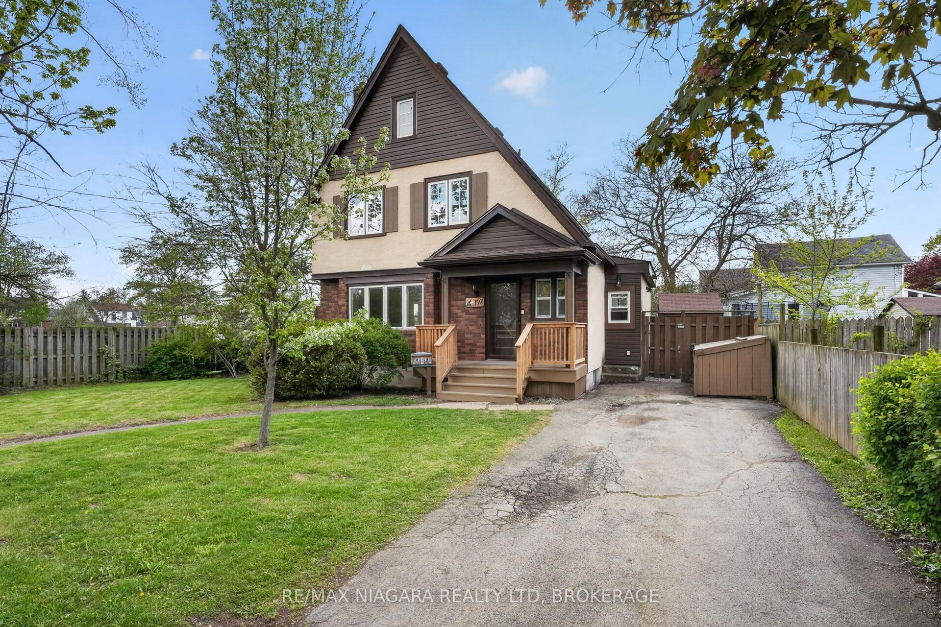 197 Aqueduct Street — photo 1