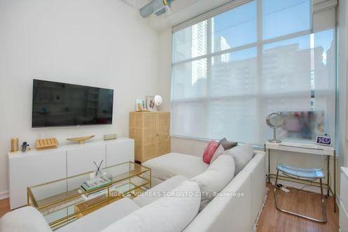 135 Dalhousie Street 303 #303, Toronto — Condo for lease, photo 1