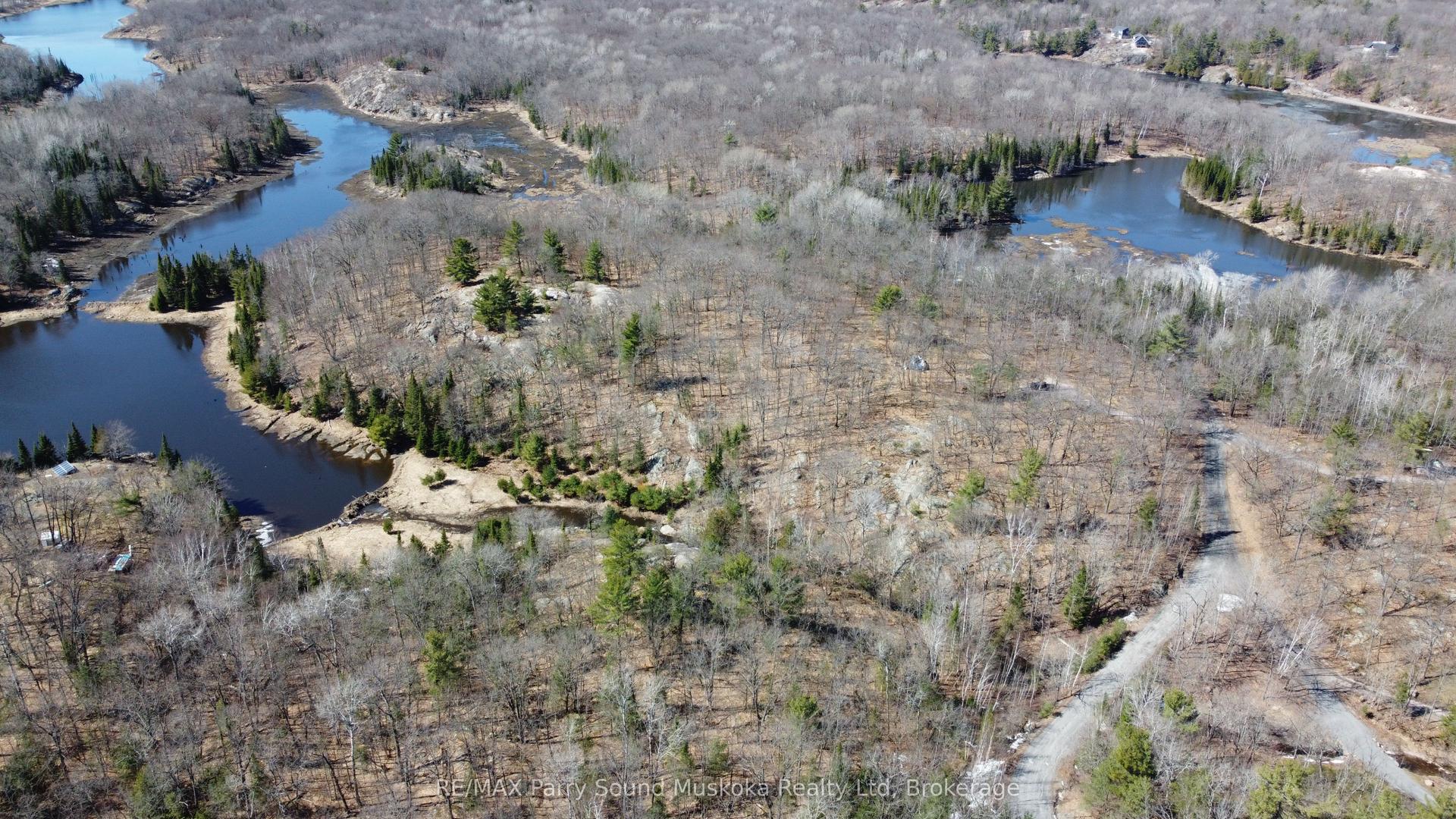 1851 Inverlochy Road — photo 1