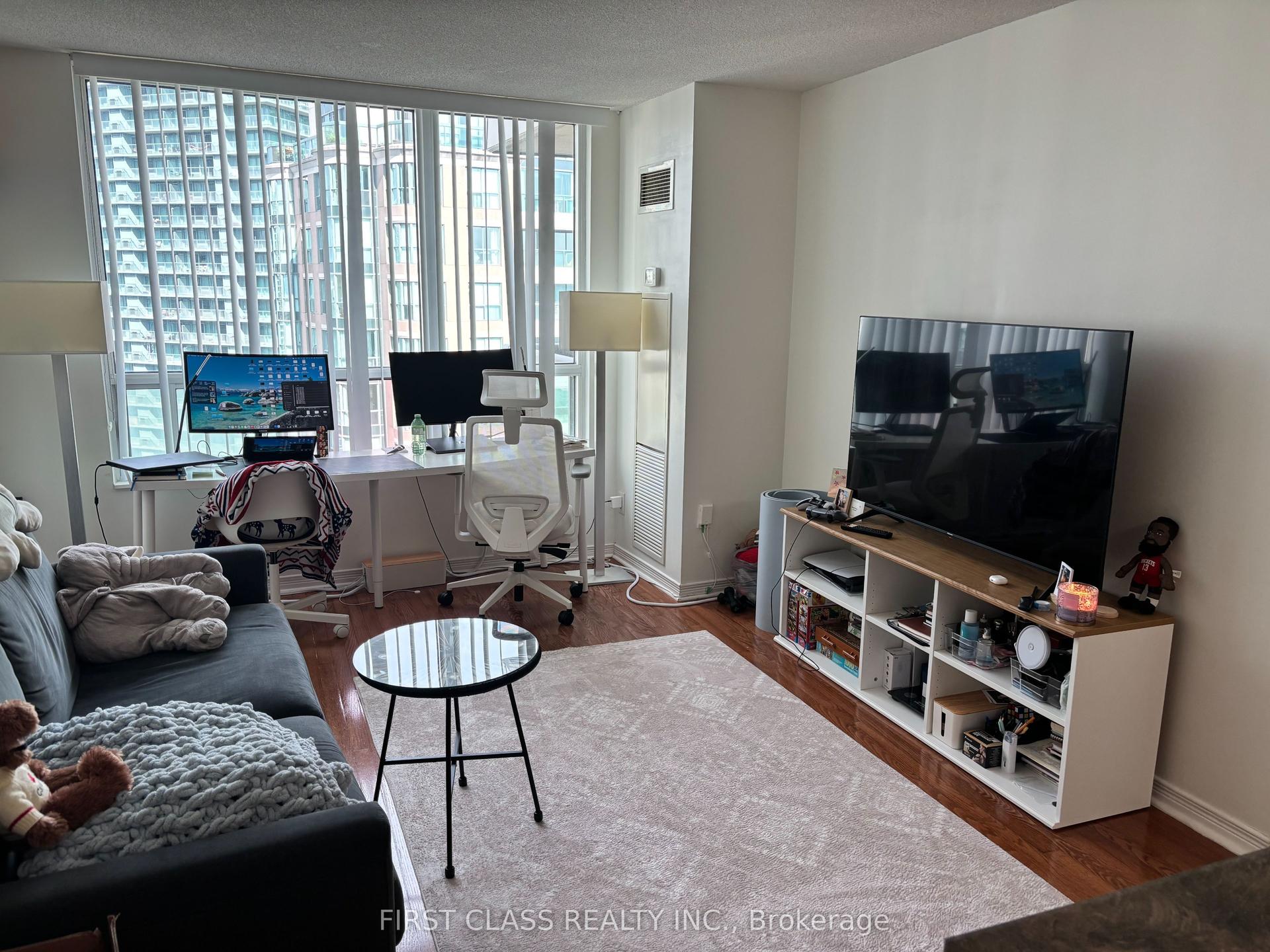 503 Beecroft Road 1911 #1911, Toronto — Condo for lease, photo 1