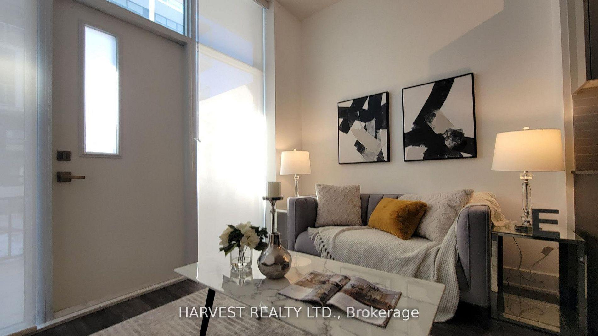 188 fairview mall Drive 102 #102 — photo 1