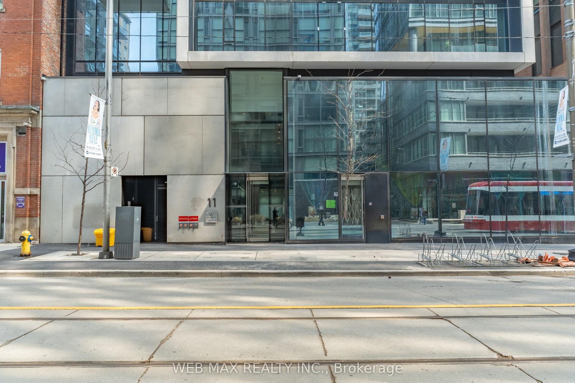 11 Charlotte Street 2102 #2102 — photo 1