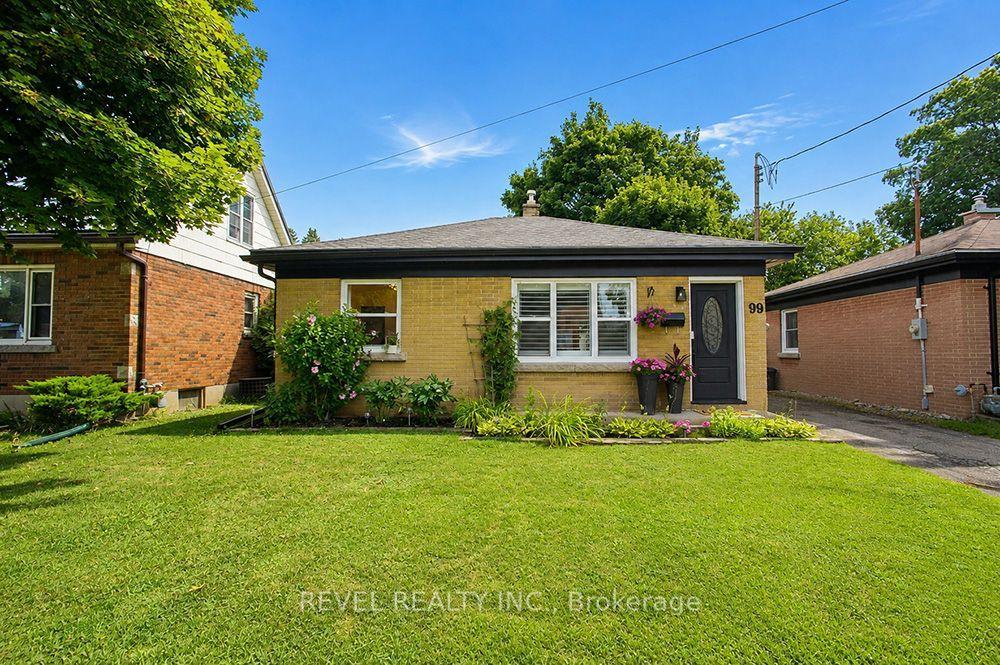 99 Harriett Street, Brantford — Detached for sale, photo 1