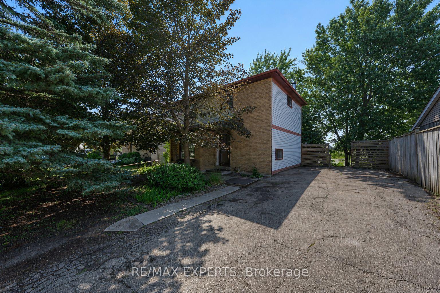 74 Downey Drive, Caledon — Detached for sale, photo 1