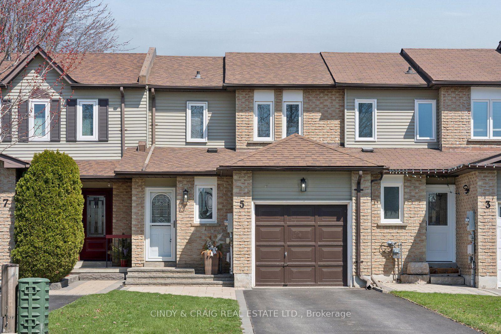5 Mcmann Crescent — photo 1