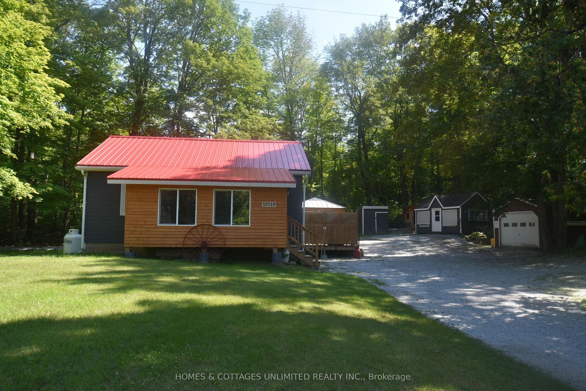 10110 509 Road N, Frontenac — Detached for sale, photo 1