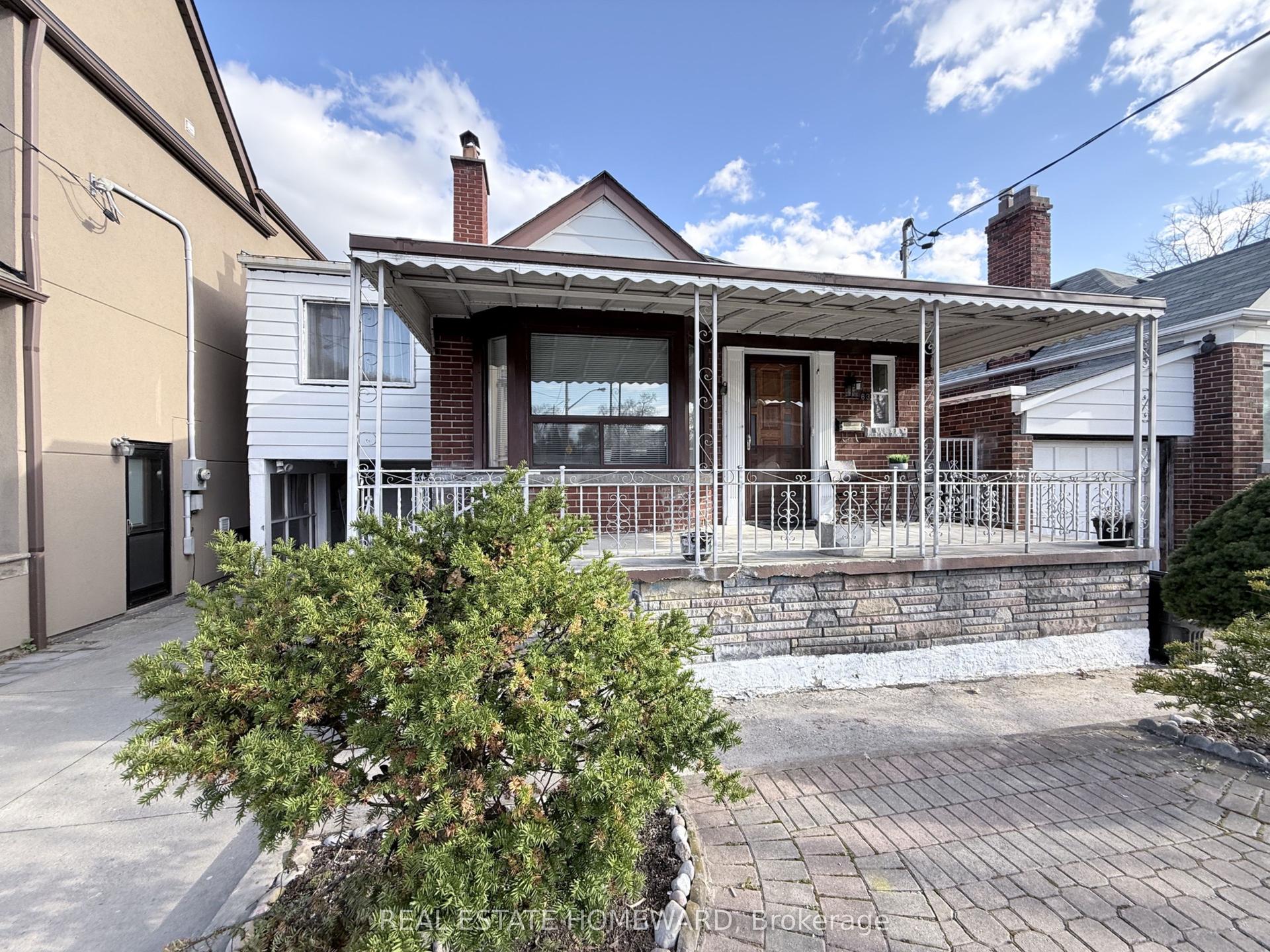 63 O'Connor Drive — photo 1