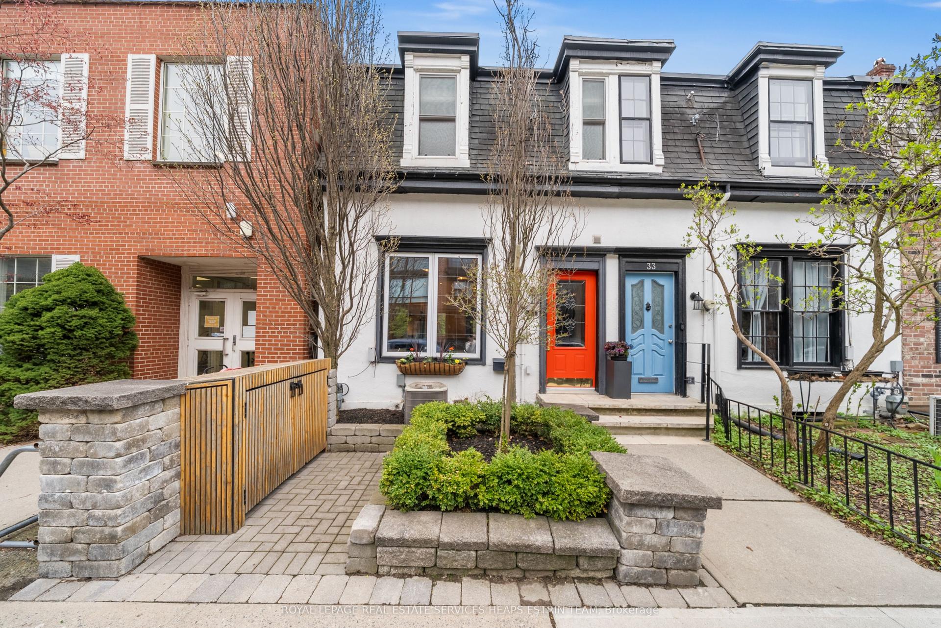 31 Birch Avenue — photo 1
