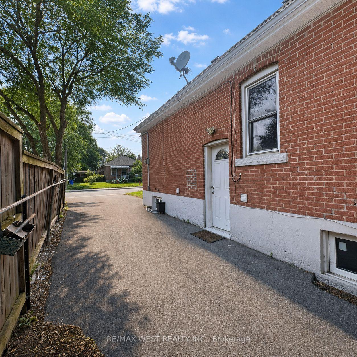 53 Shadyside Avenue BSMT #BSMT, Hamilton — Detached for lease, photo 1