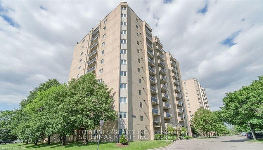 858 COMMISSIONERS Road 1008 #1008 — photo 1