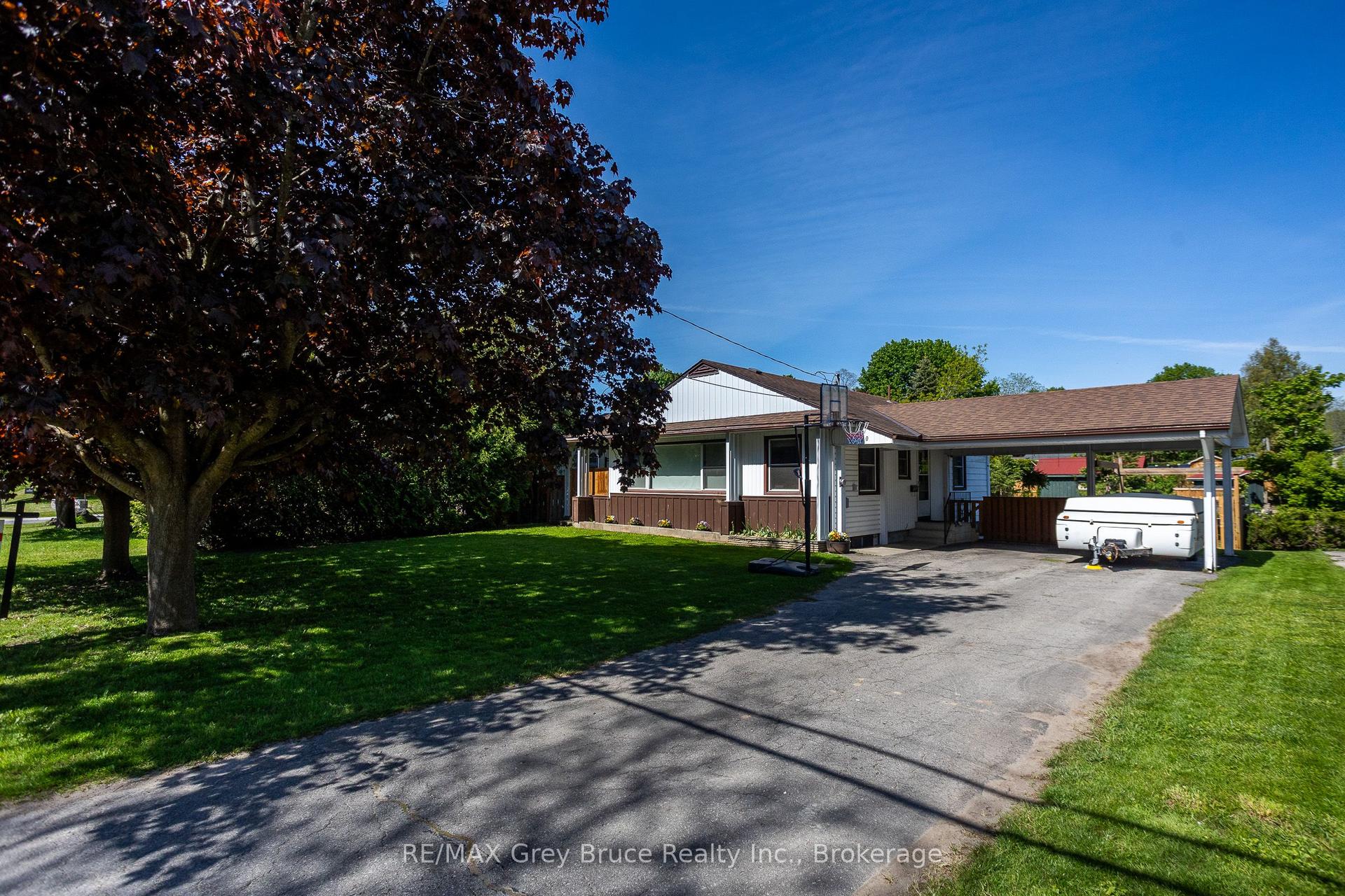 2120 4th Avenue W, Owen Sound — Detached for sale, photo 1