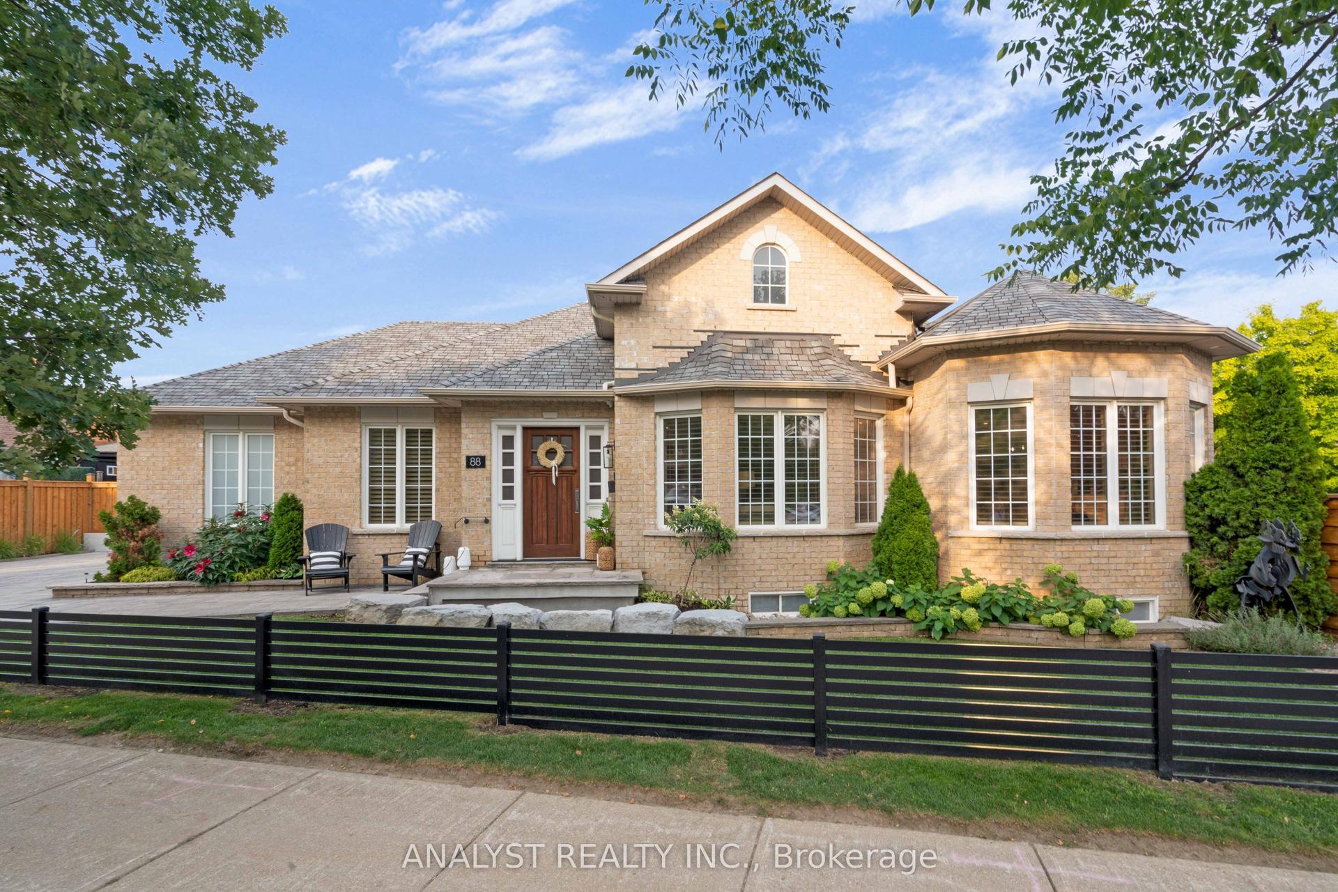 88 Brougham Drive, Vaughan — Detached for sale, photo 1