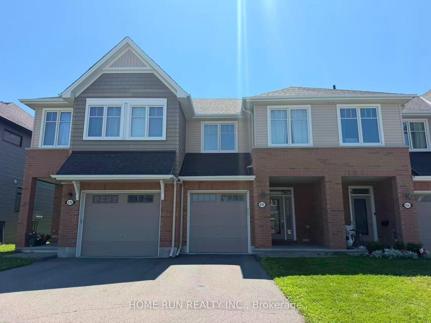 818 Clapham Terrace, Stittsville - Munster - Richmond — Townhouse for lease, photo 1