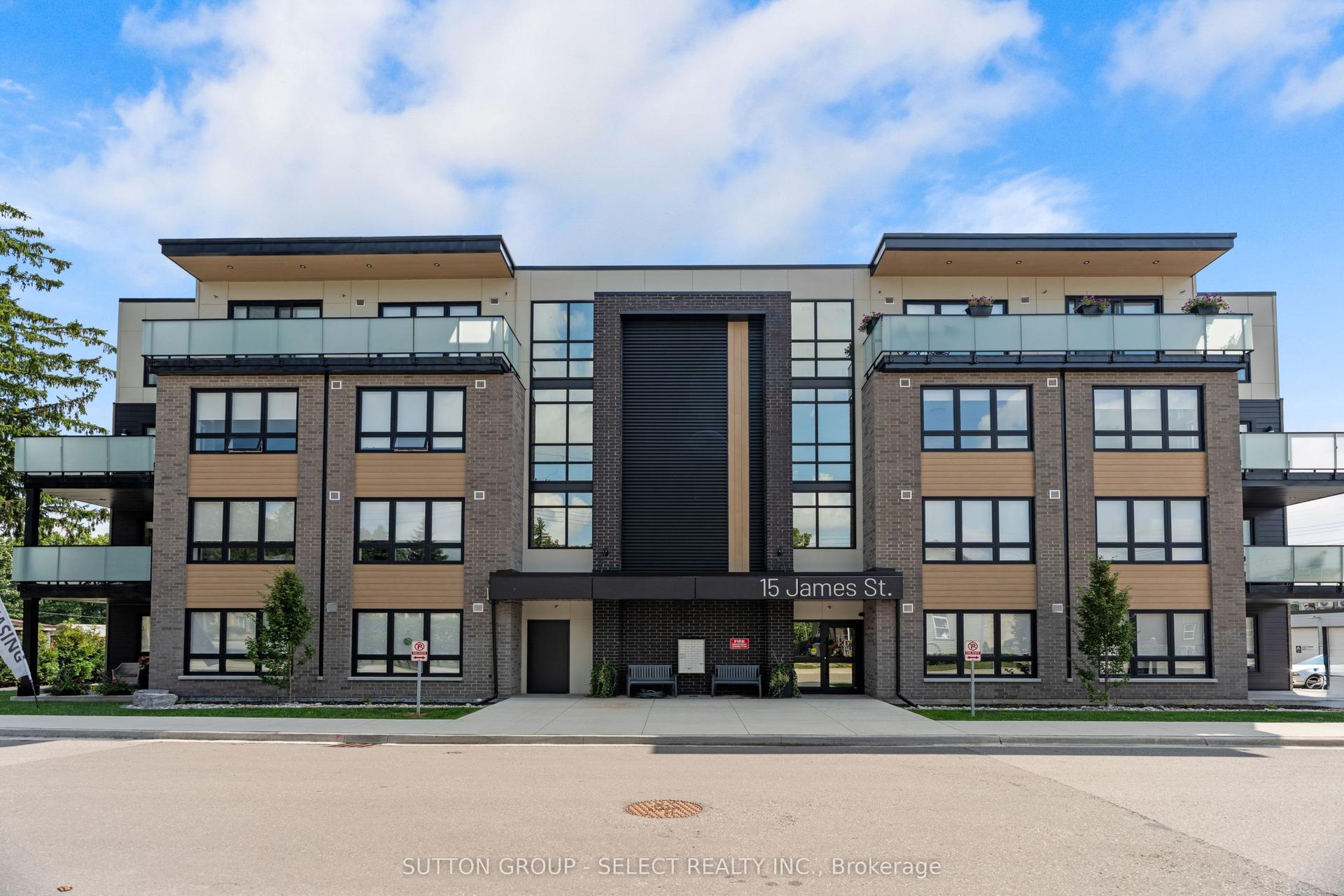 15 James Street 305 #305, South Huron — Multiplex for lease, photo 1