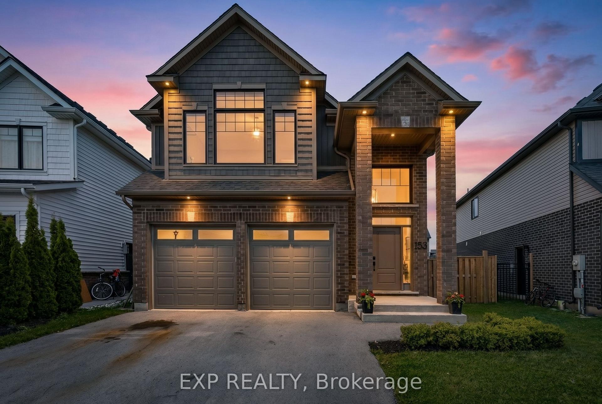 153 Susan Drive — photo 1