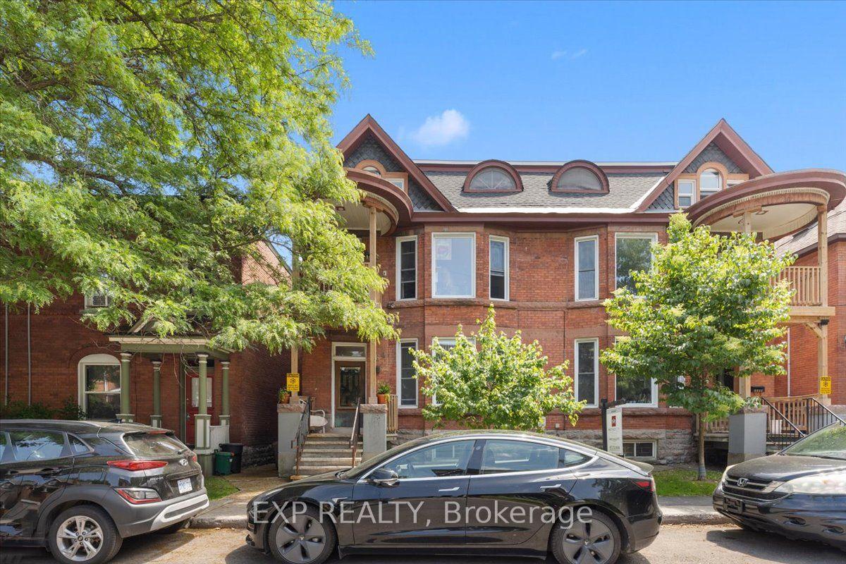 484 Gilmour Street 1 #1 — photo 1
