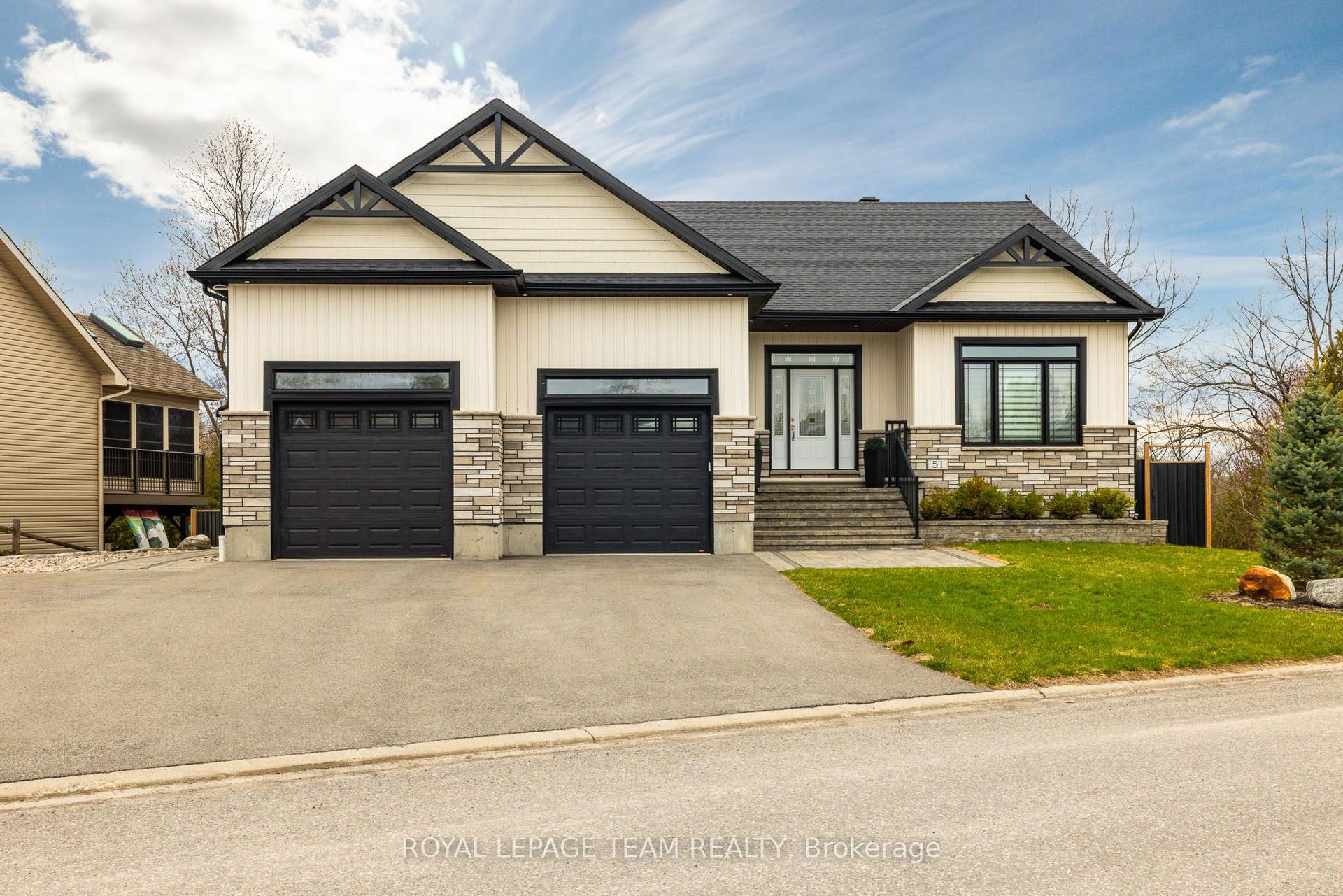 51 Westerra Way — photo 1