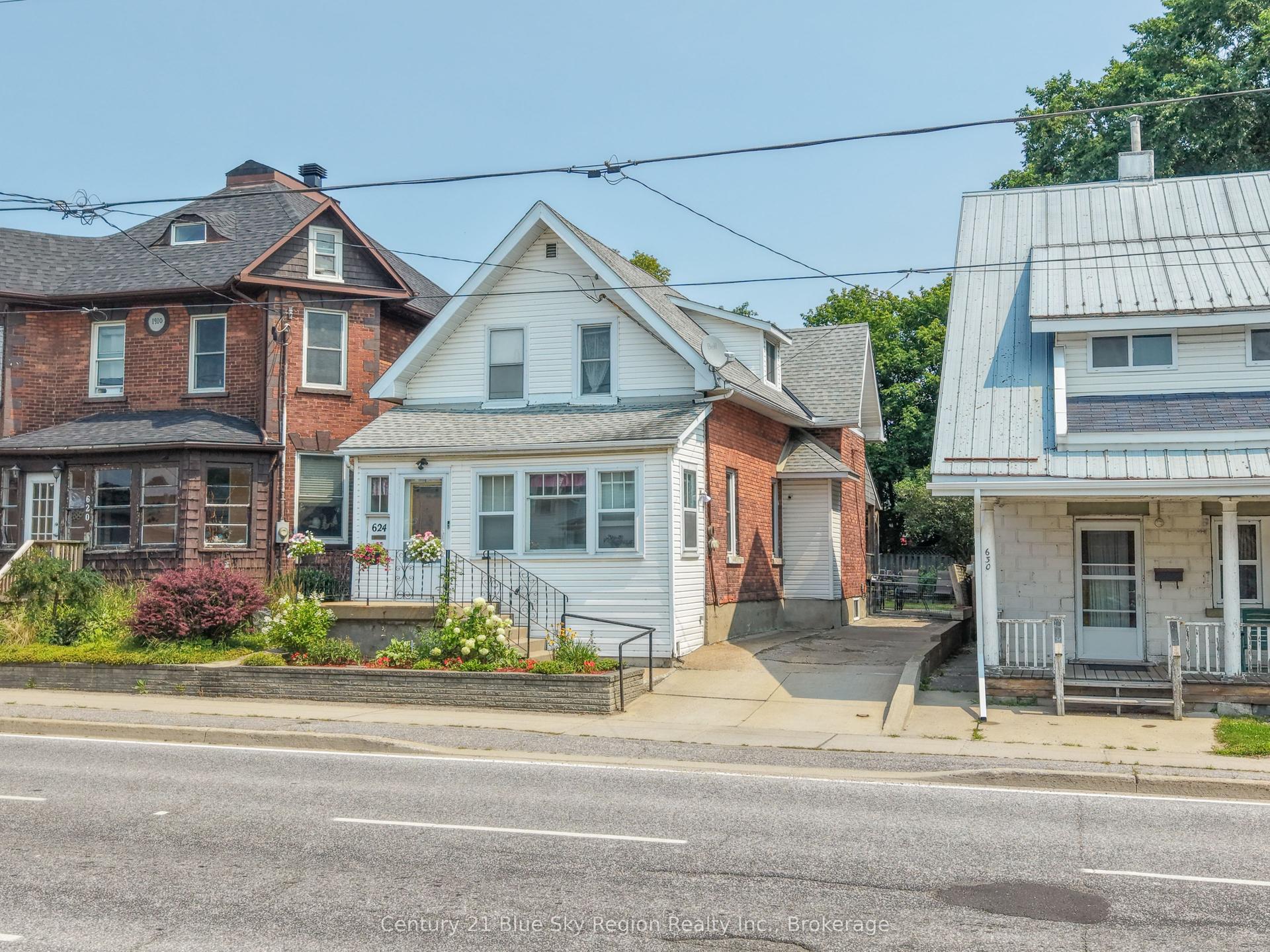 624 Mcintyre Street E, North Bay — Detached for sale, photo 1