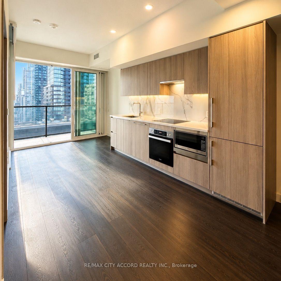 3 Concord City Place Way 2501 #2501, Toronto — Condo for sale, photo 1