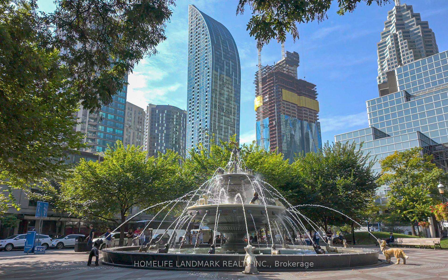 8 The Esplanade 4804 #4804, Toronto — Condo for sale, photo 1
