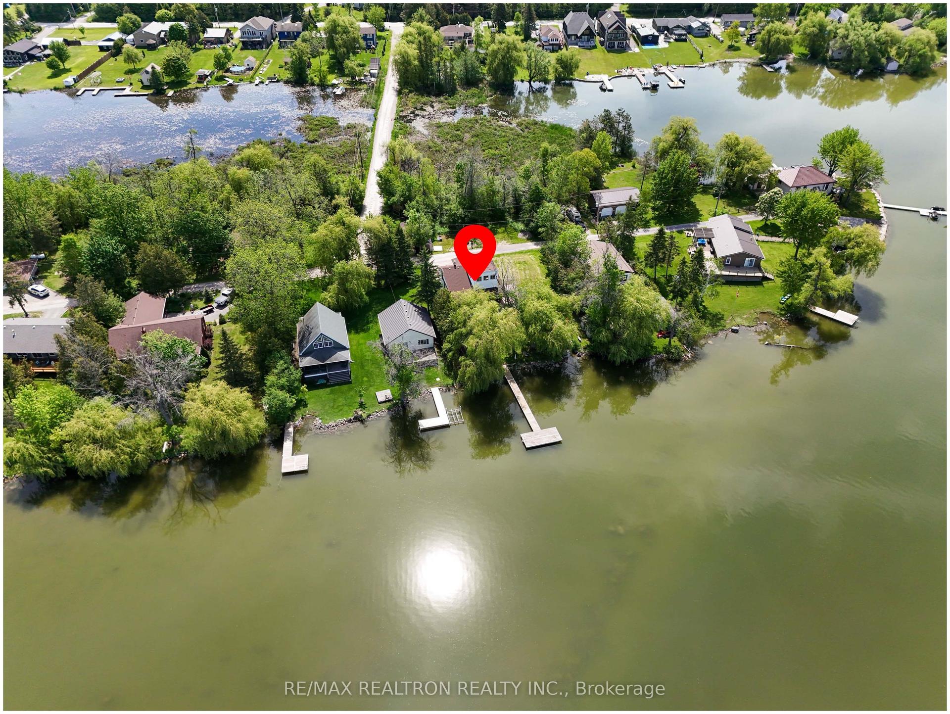16 Birch Island Road — photo 1