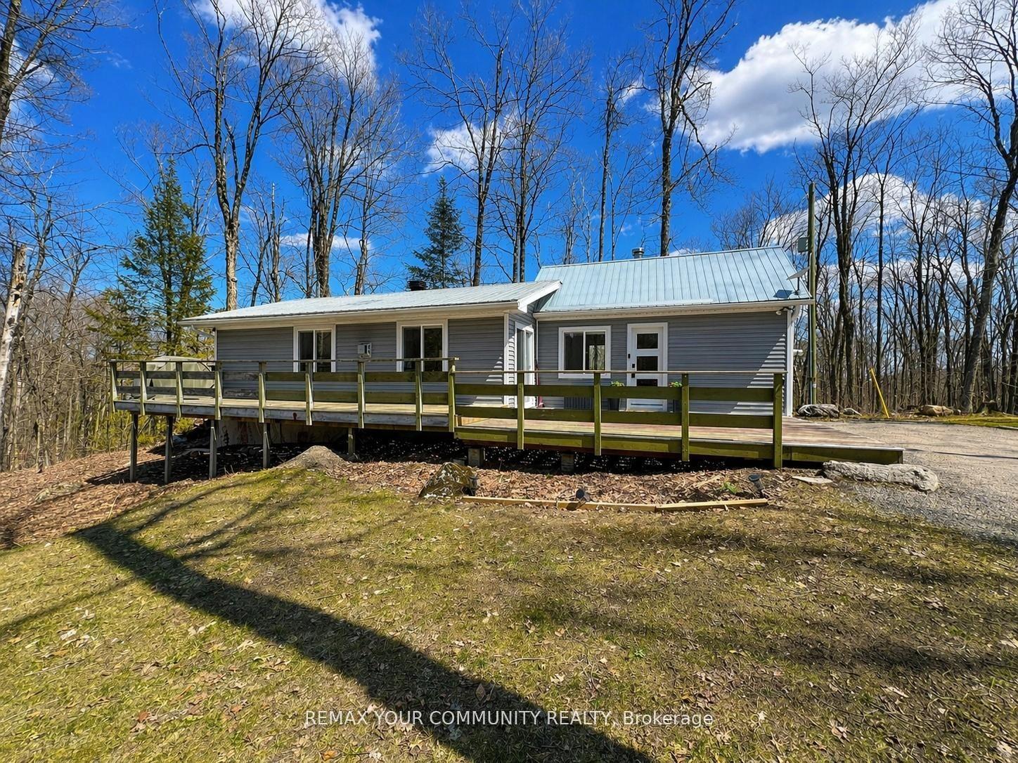 1534 Salerno Lake Road — photo 1