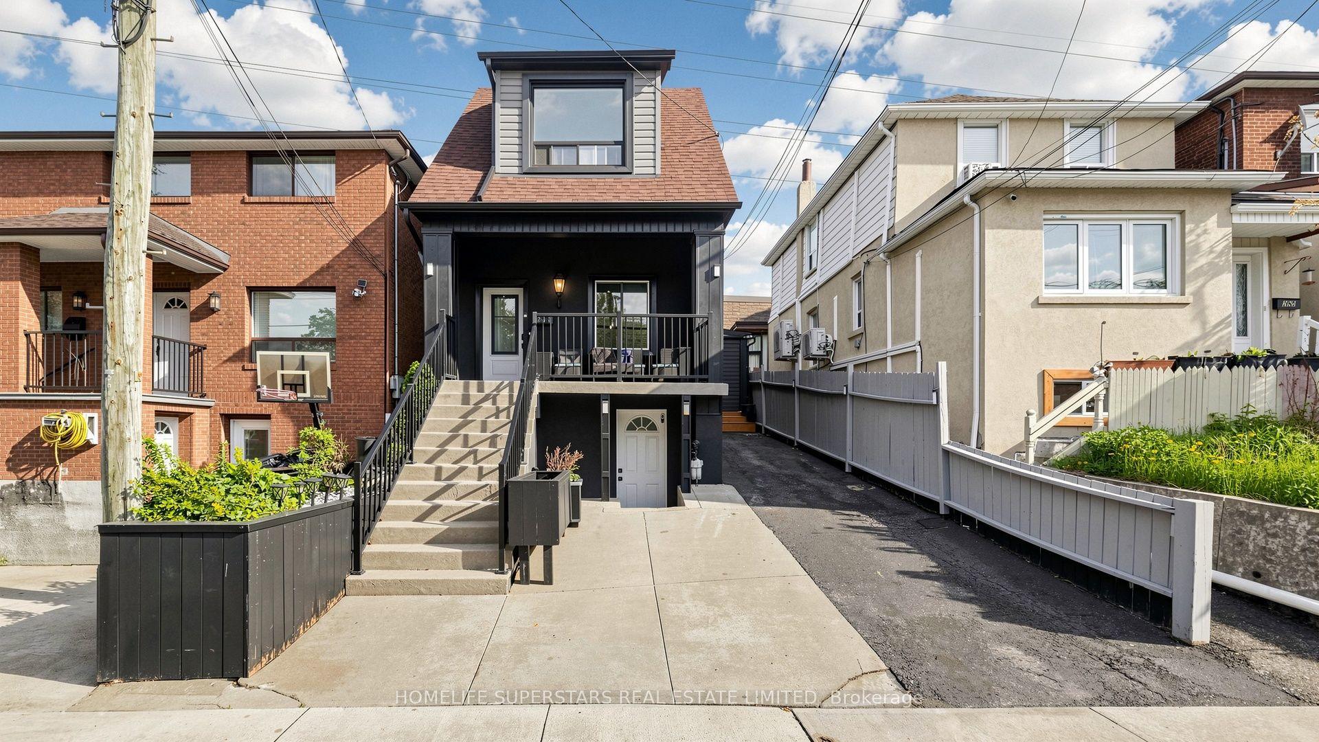 257 Prescott Avenue, Toronto — Detached for sale, photo 1