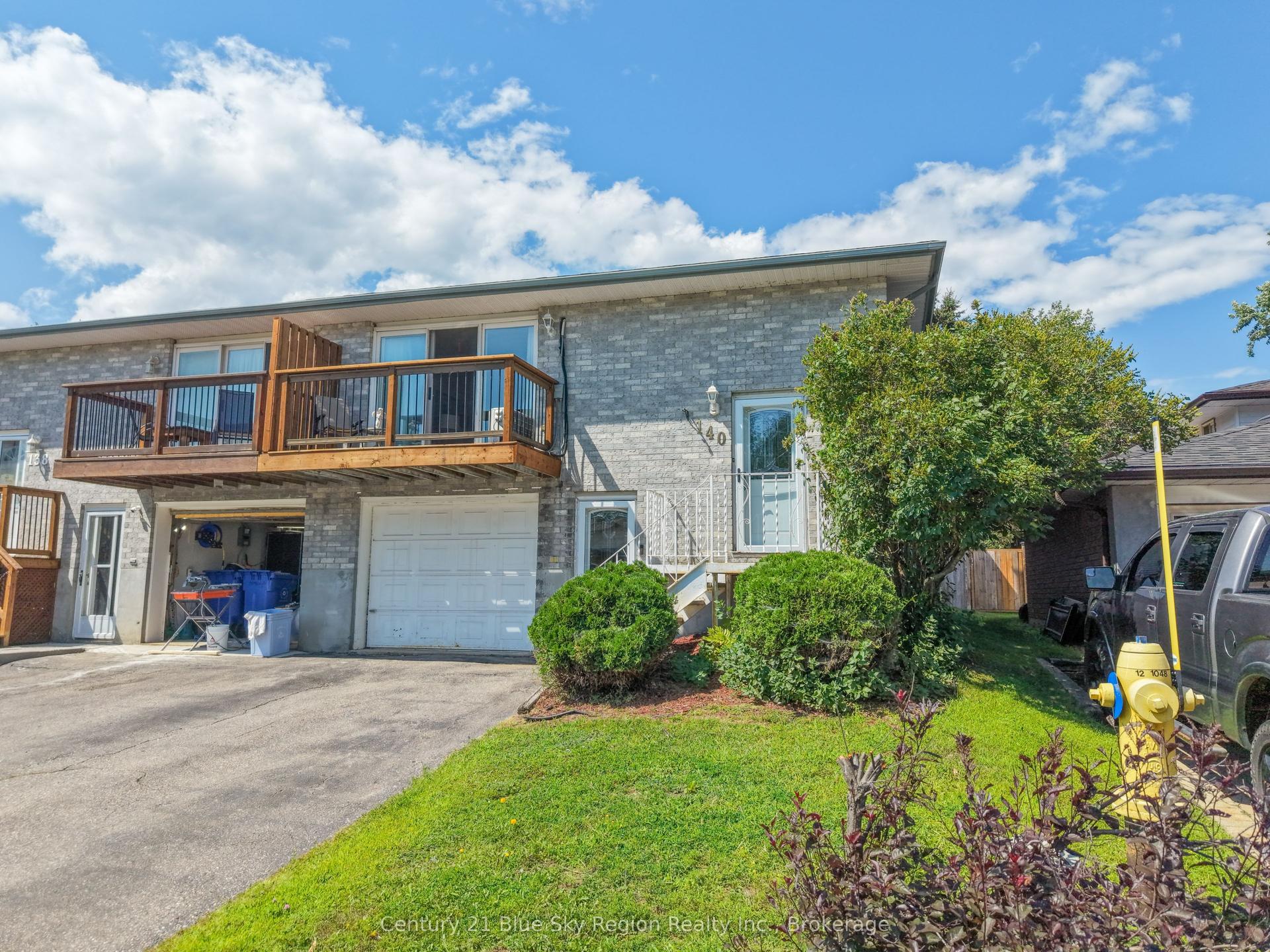 140 Massey Drive, North Bay — Semi-Detached for sale, photo 1