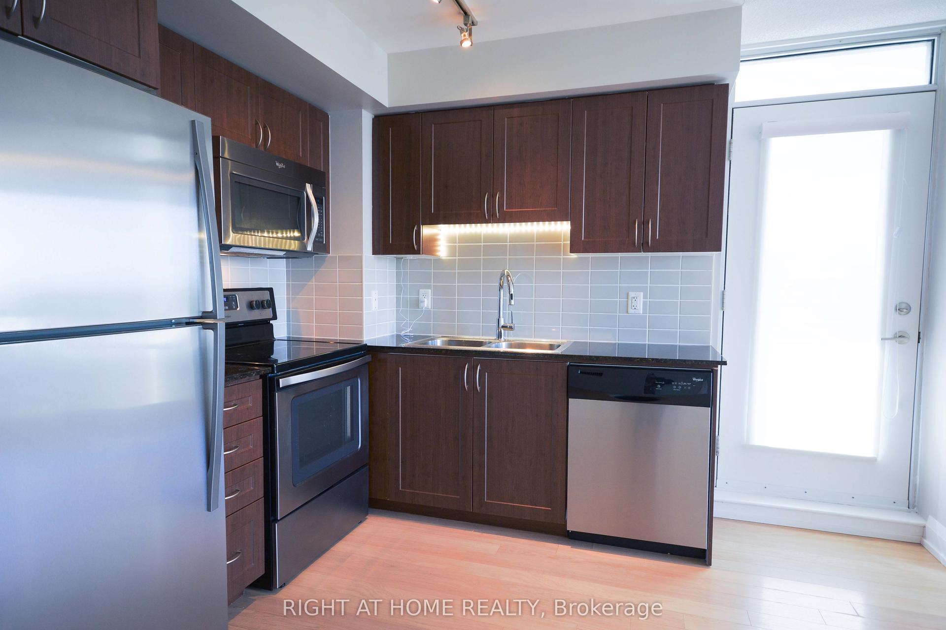 370 Highway 7 N/A E 621 #621 — photo 1