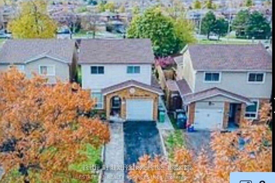 84 Simmons Boulevard, Brampton — Detached for sale, photo 1