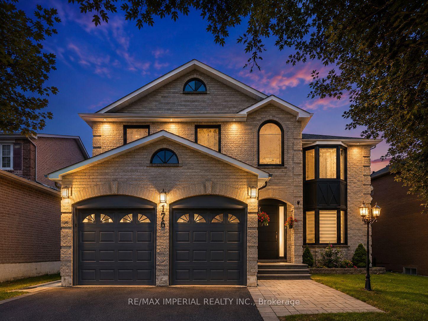 176 Timpson Drive, Aurora — Detached for sale, photo 1