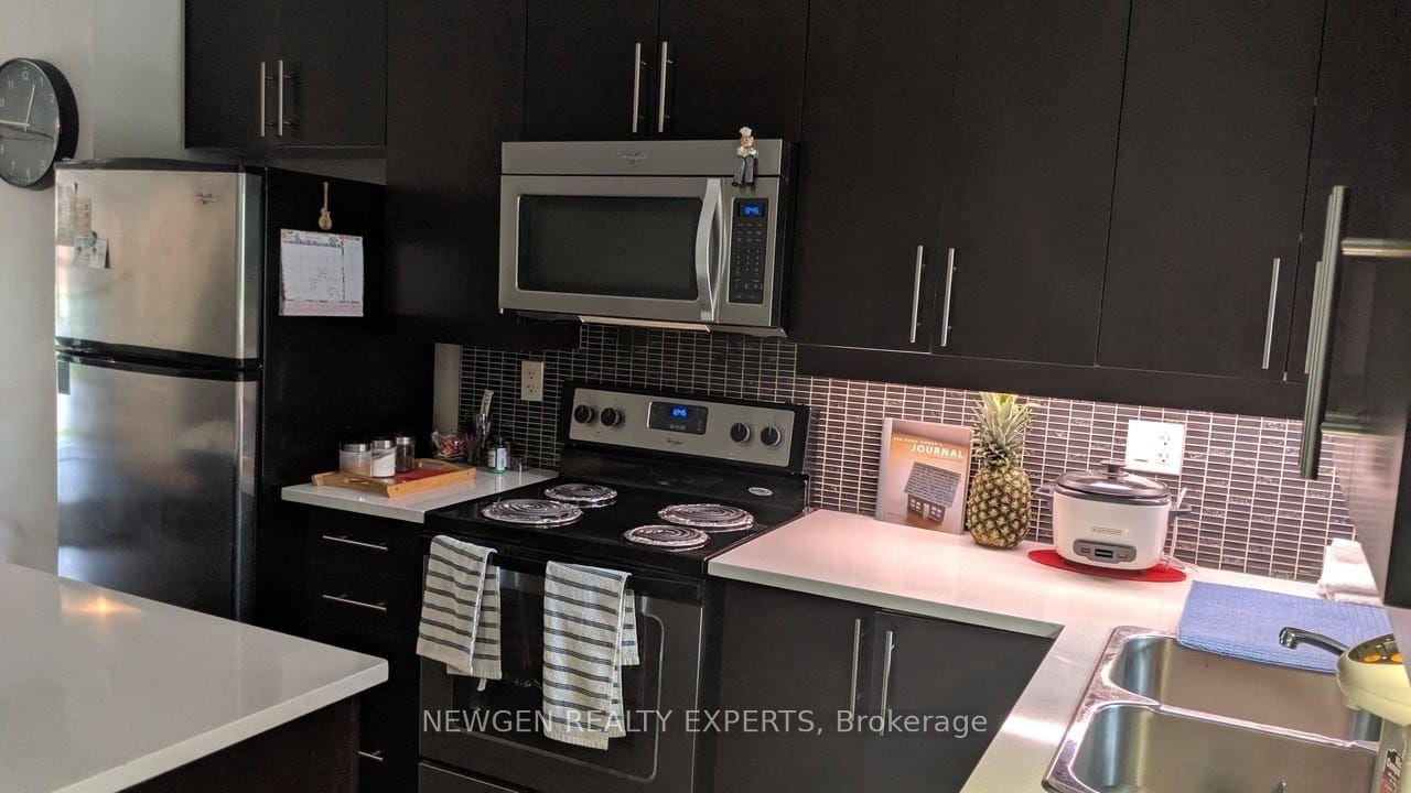 393 Beechgrove Drive 73 #73, Toronto — Condo Town for sale, photo 1