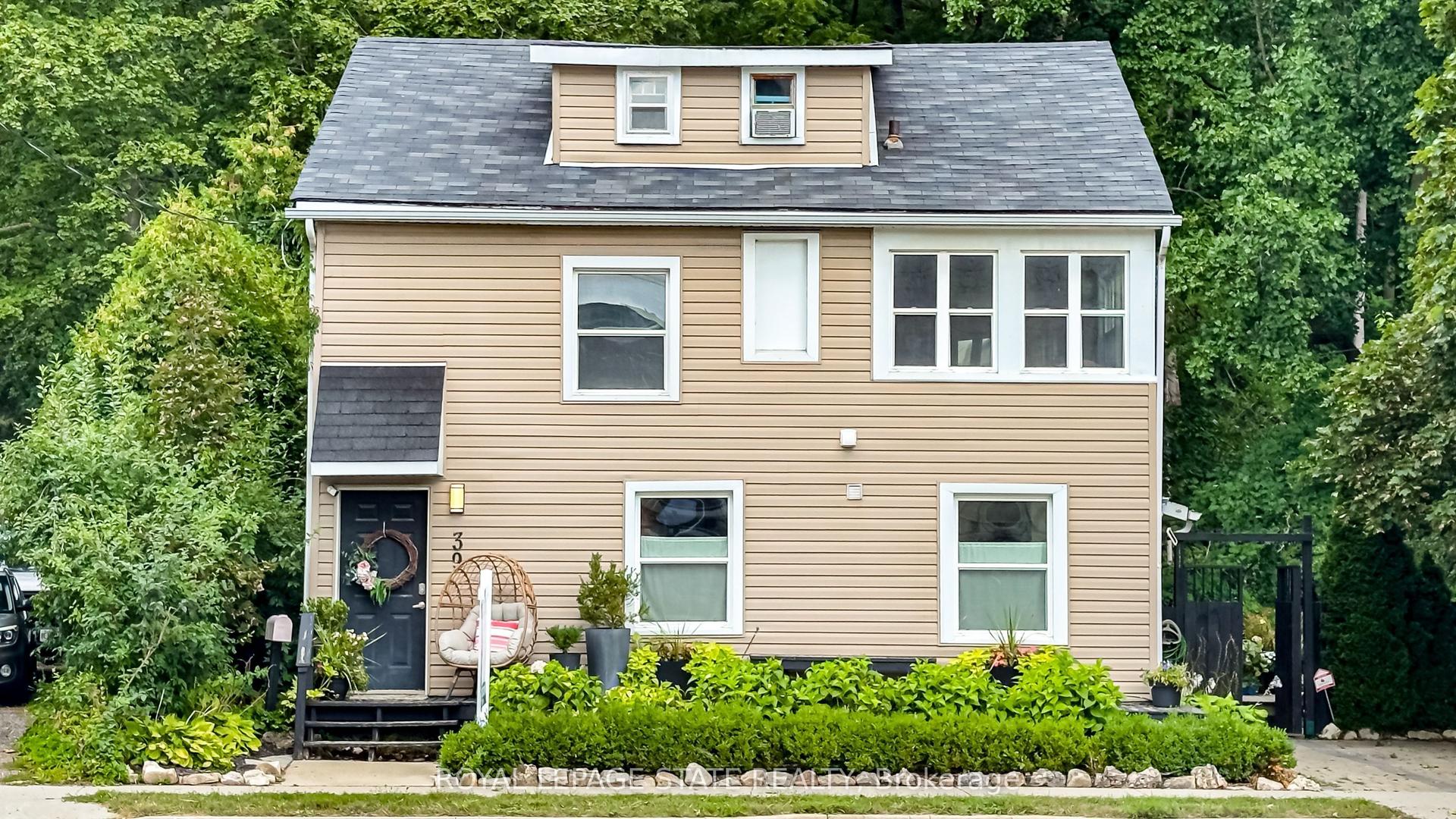 39 Park Street E, Hamilton — Detached for sale, photo 1
