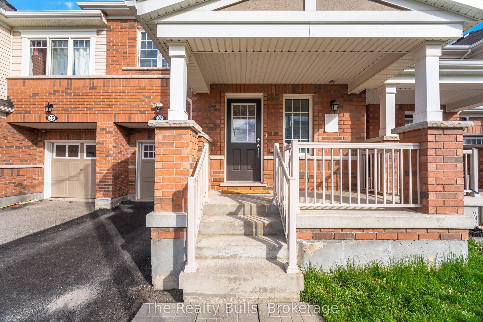 37 Lothbury Drive NW — photo 1