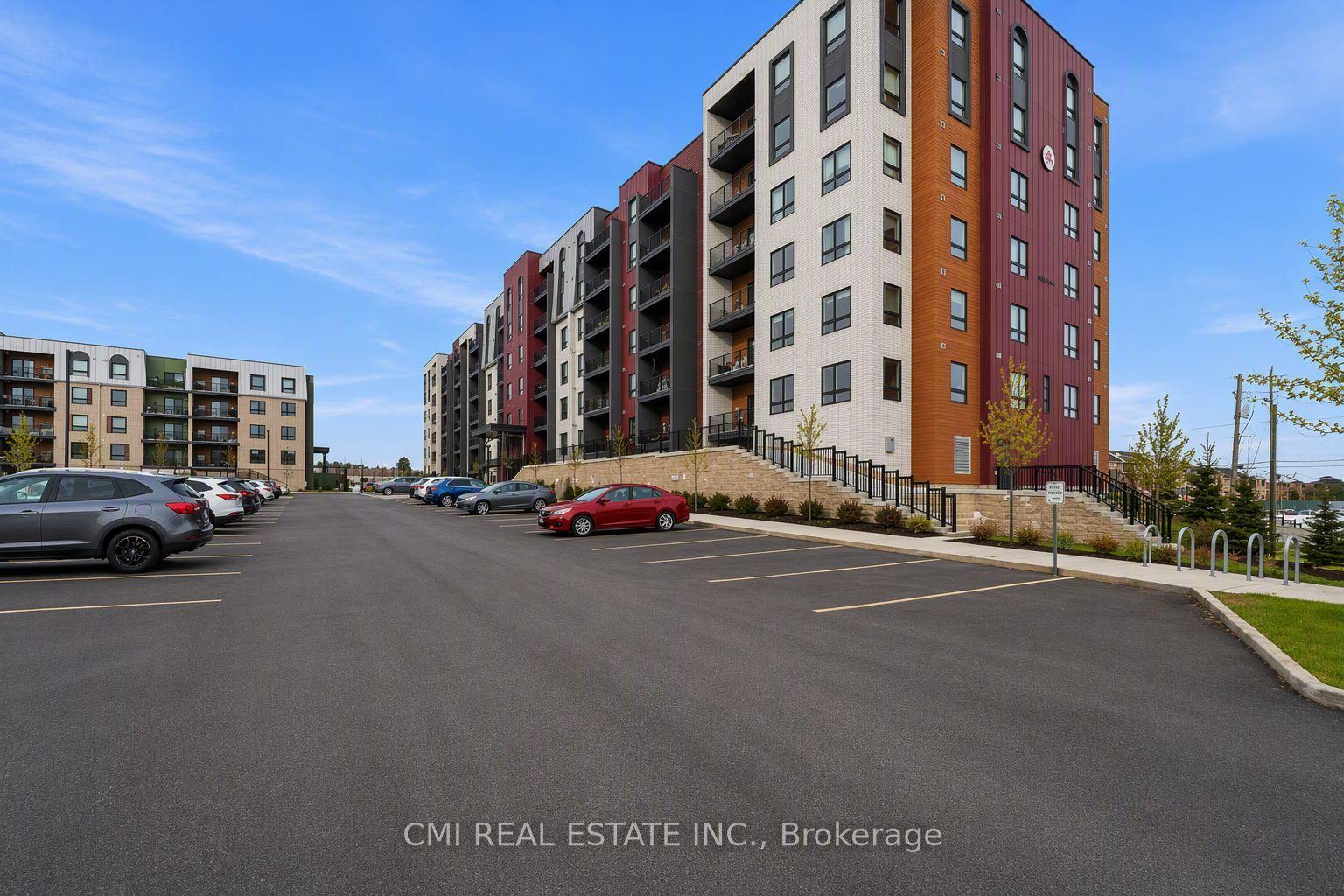 4 Spice Way 501 #501, Barrie — Condo for sale, photo 1