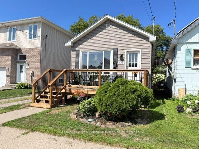 425 King Street W, North Bay — Detached for sale, photo 1