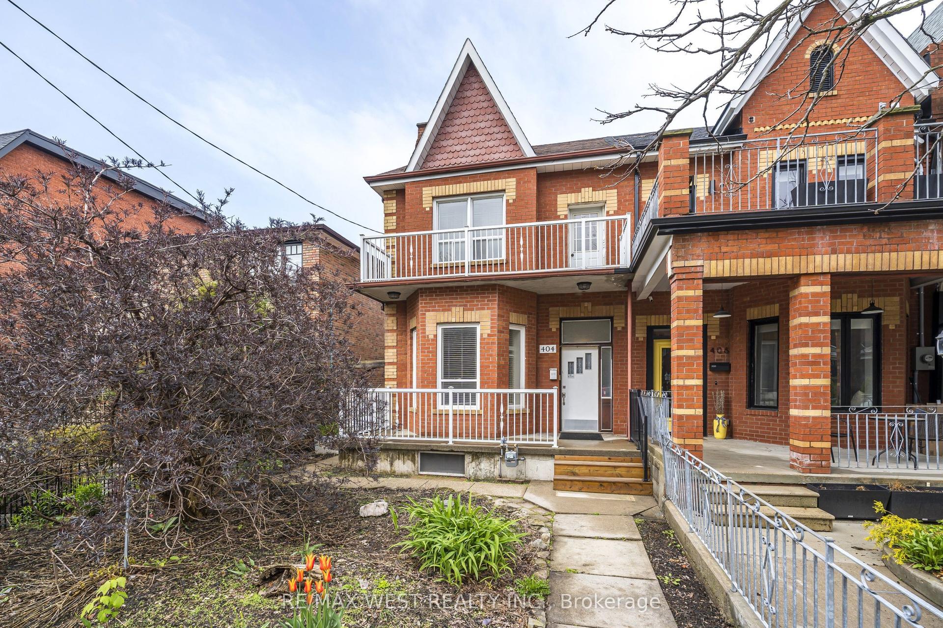 404 Manning Avenue — photo 1