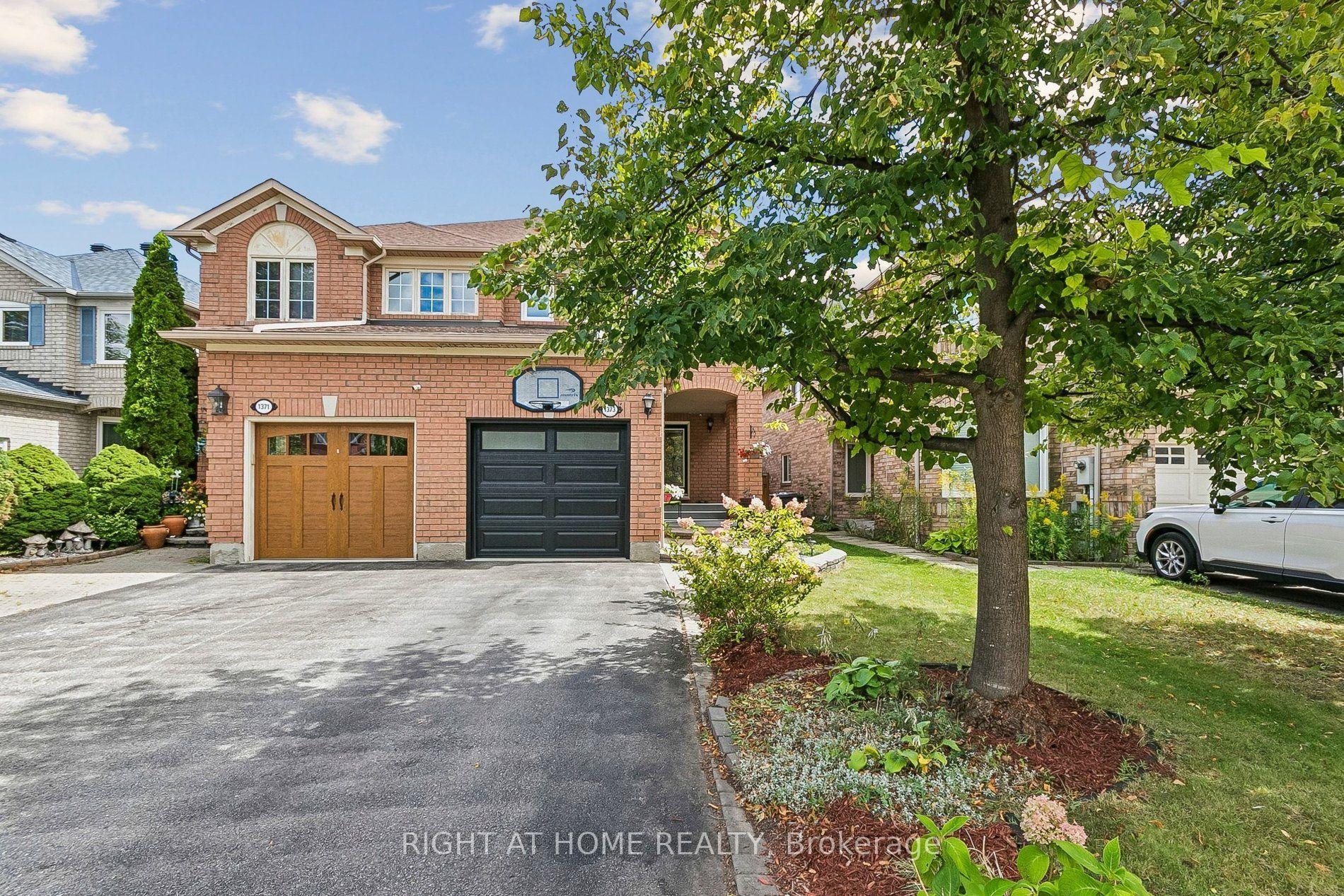 1373 Quest Circle, Mississauga — Semi-Detached for sale, photo 1