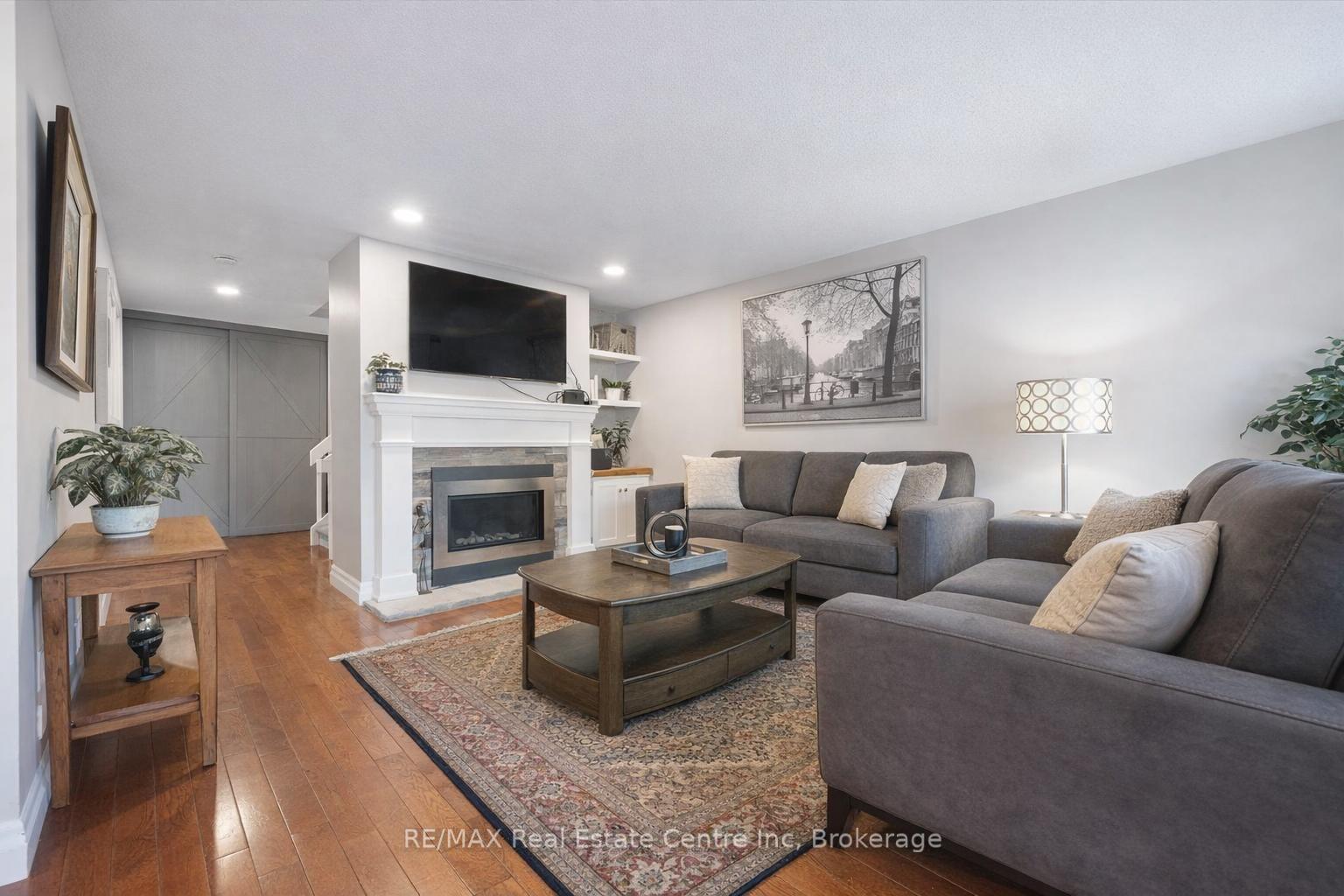106 WOODLAWN Road E 3 #3 — photo 1