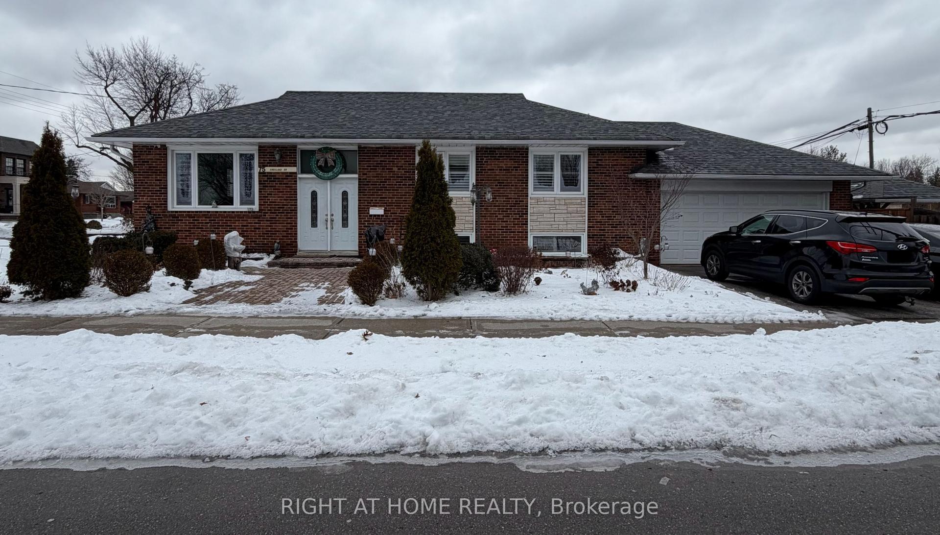 75 Crosland Drive Basement #Basement, Toronto — Detached for lease, photo 1