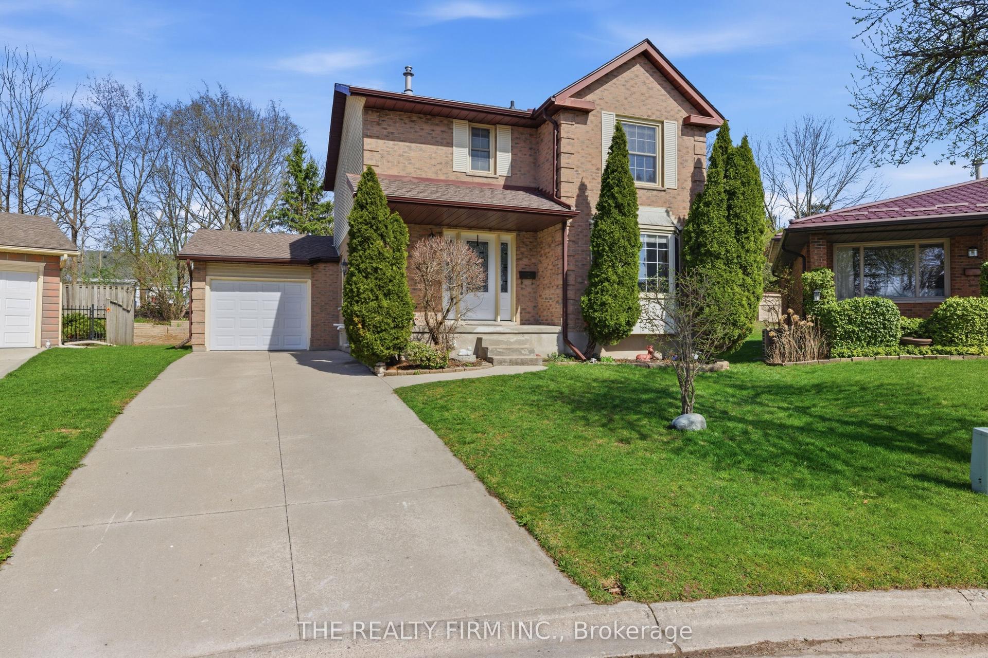 78 Sussex Place — photo 1