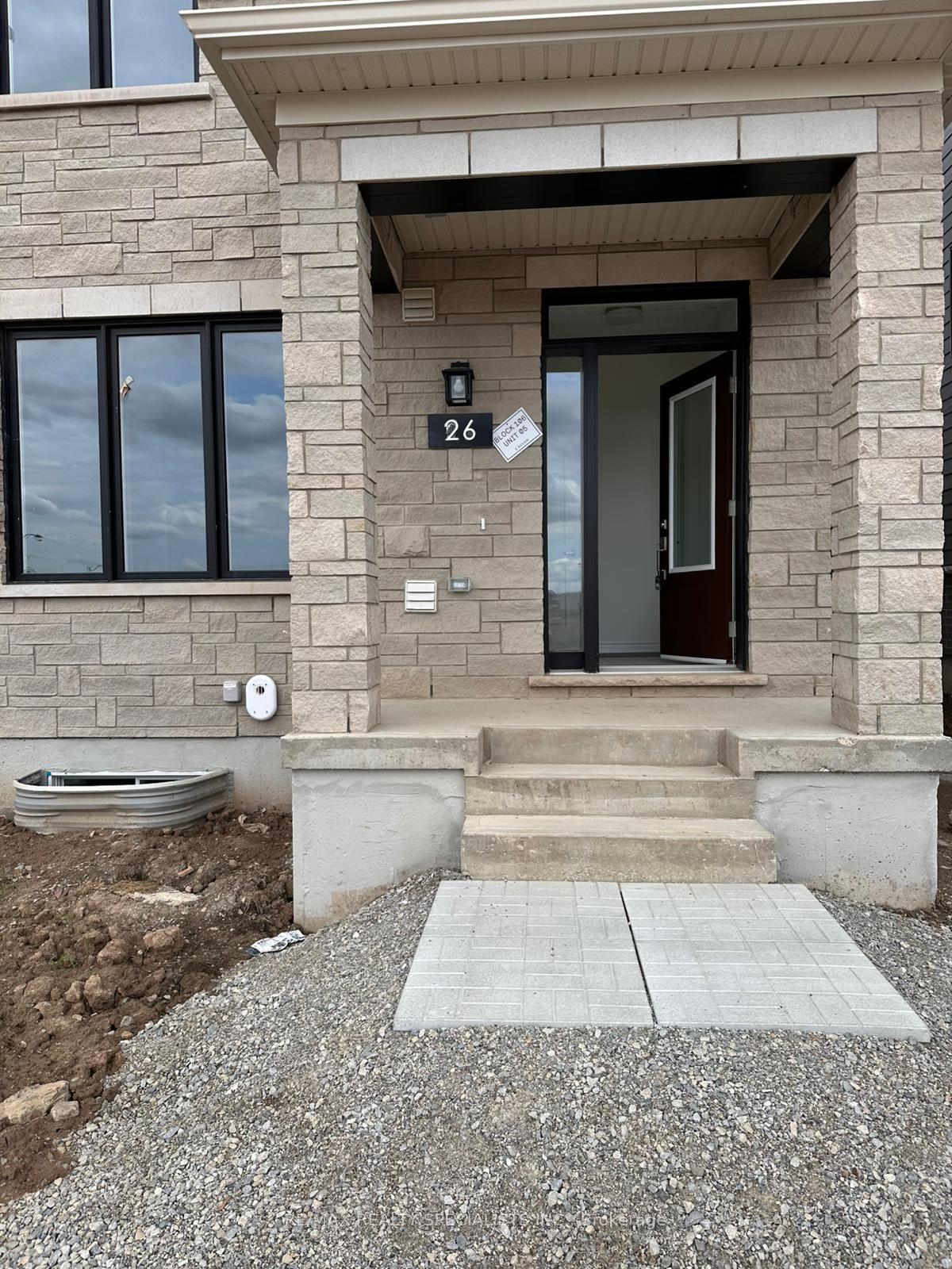 26 THORNBIRD Crescent MAIN #MAIN, Brampton — Townhouse for lease, photo 1