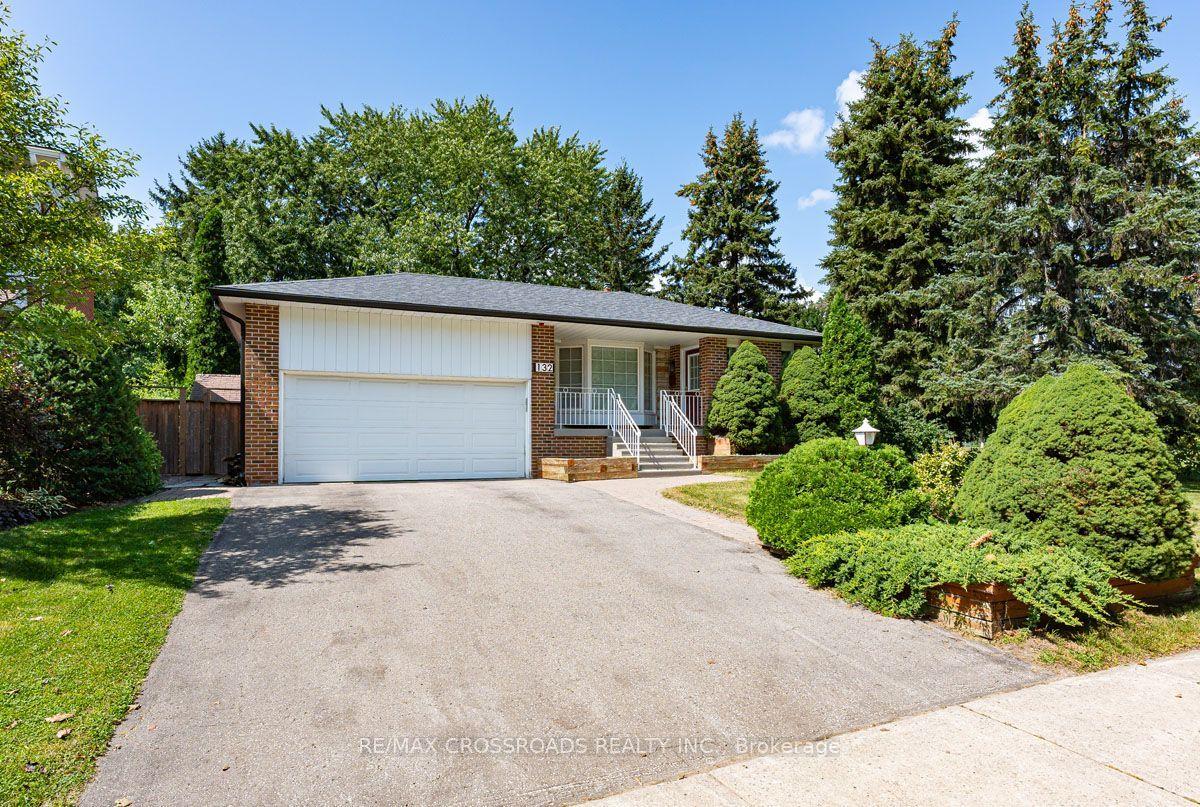 132 Collingsbrook Boulevard, Toronto — Detached for sale, photo 1