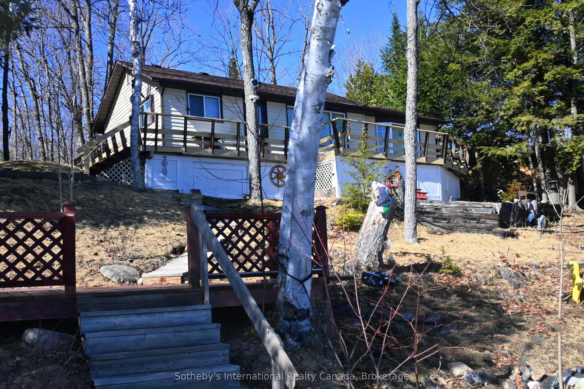 41 Deerfield Road — photo 1