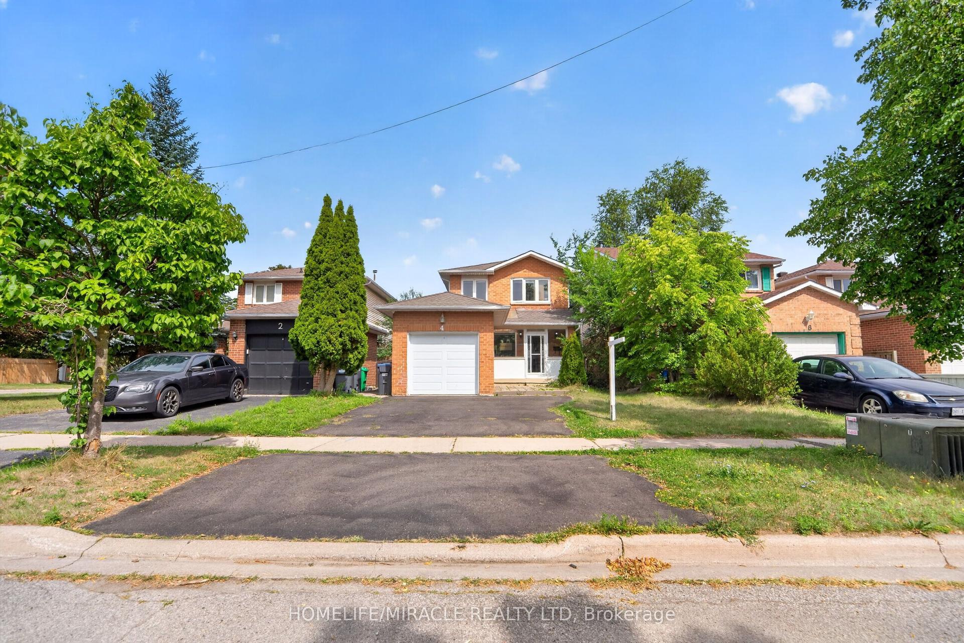4 Summertime Court, Brampton — Detached for sale, photo 1