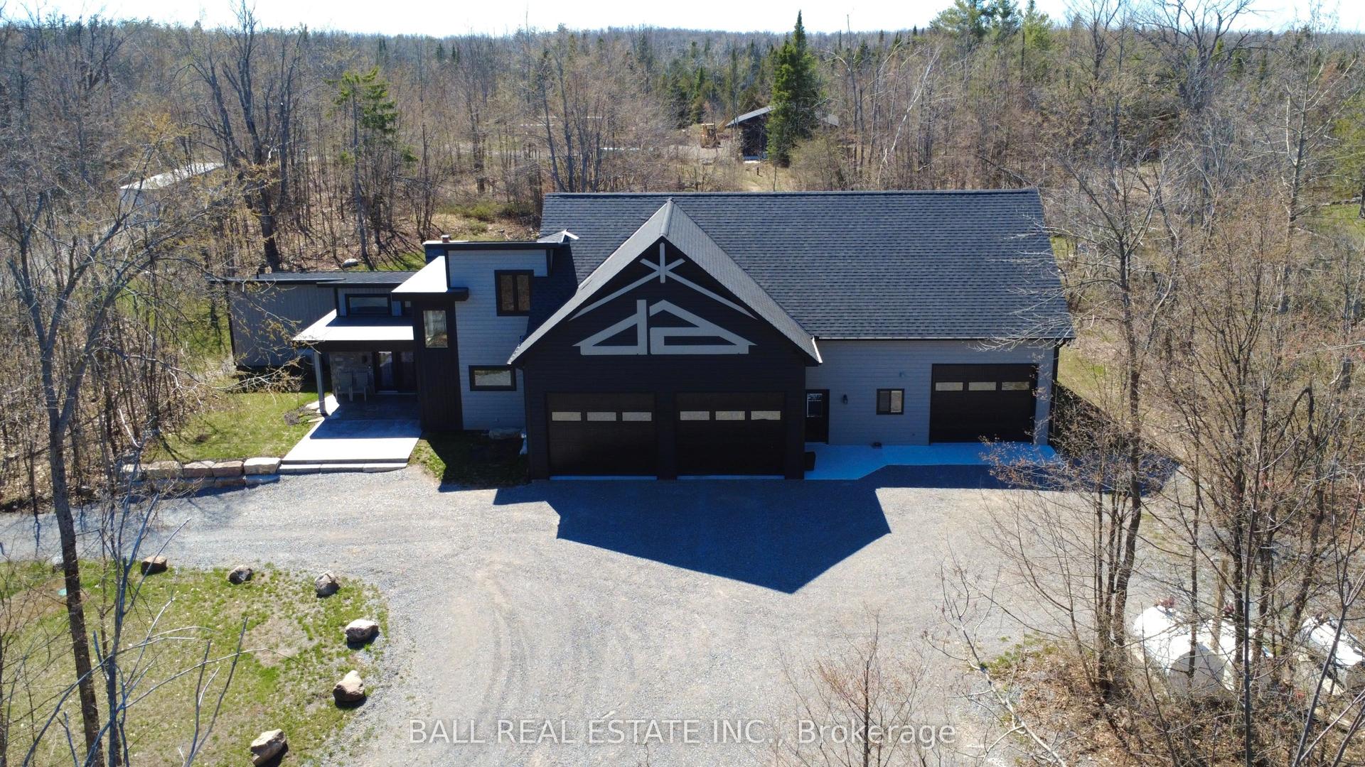 33 LAPLANTES Road — photo 1
