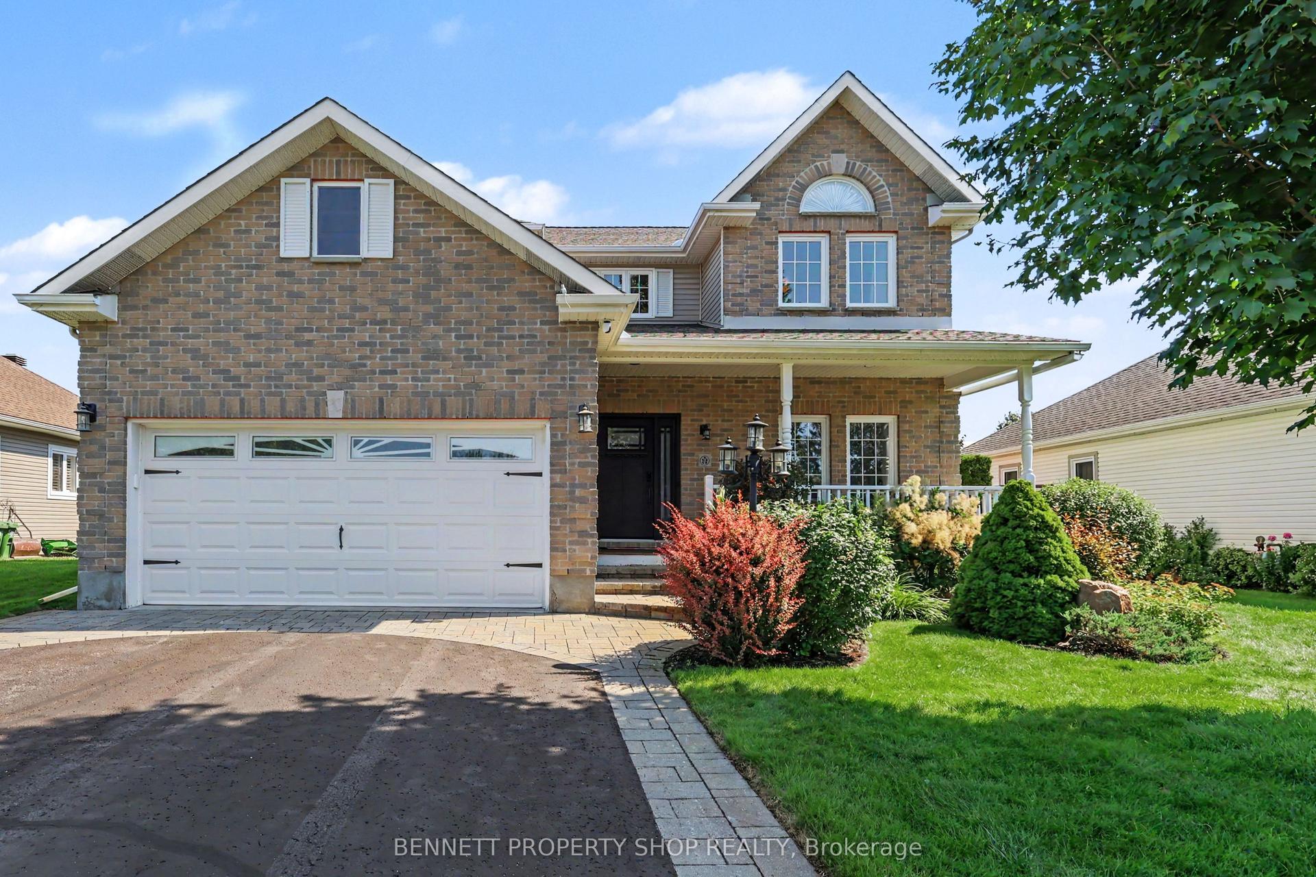 32 Rochelle Drive, Stittsville - Munster - Richmond — Detached for sale, photo 1