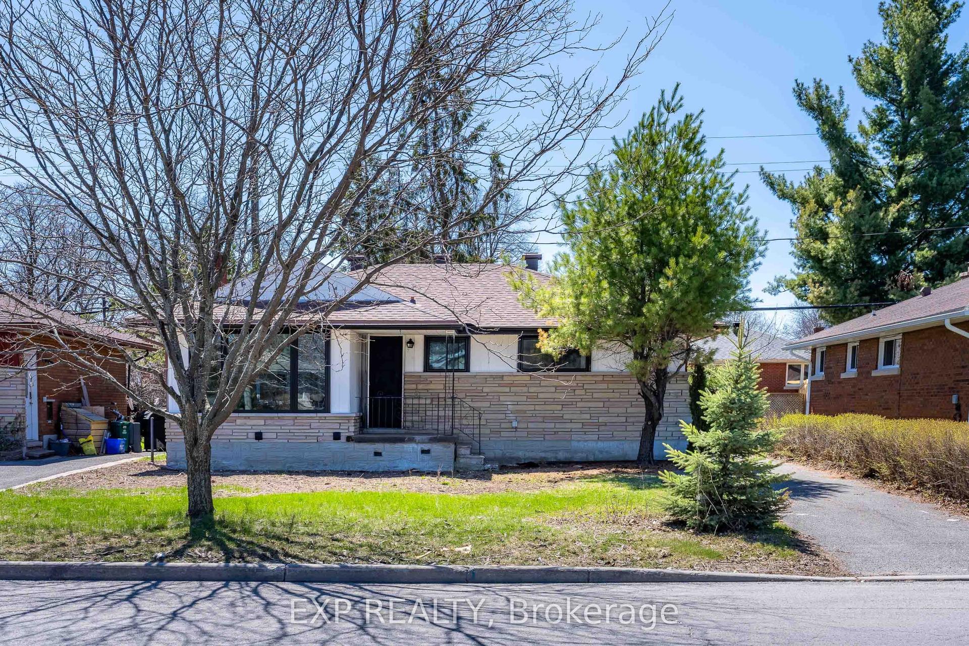768 Pleasant Park Road — photo 1