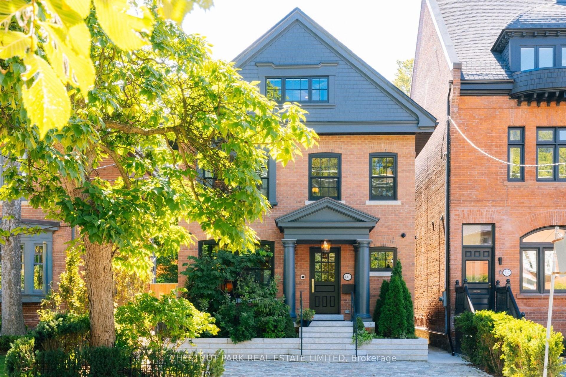 149 Roxborough Street E, Toronto — Detached for sale, photo 1