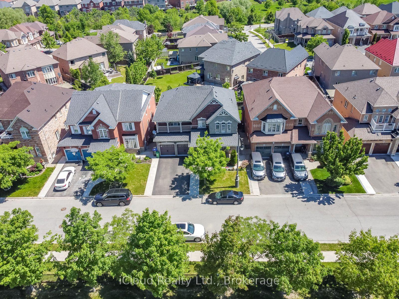 7 Merrittonia Street, Brampton — Detached for sale, photo 1